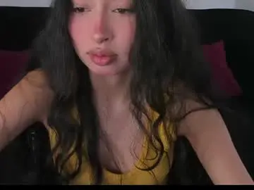 Chaturbate Live Sex Cam of britney_rose13