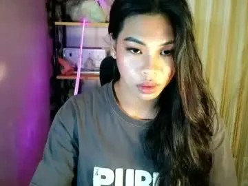 Chaturbate Live Sex Cam of its_chloe20