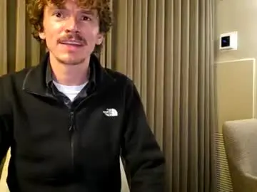 Chaturbate Live Sex Cam of ajsturm9