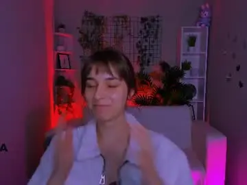 Chaturbate Sex Chat of elodie_crystal