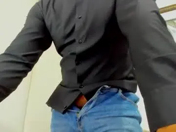 Chaturbate Best live sex cam show of master4nastyslvxxx