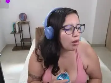 Chaturbate Watch Live Sex Cams of moonwoman_