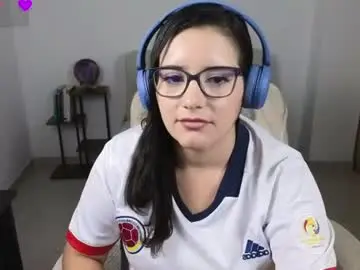 Chaturbate Free Porn Cam of moonwoman_
