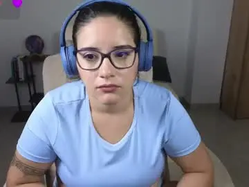 Chaturbate Live Sex Cam of moonwoman_