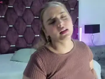 Chaturbate Best live sex cam show of mikaelastonne