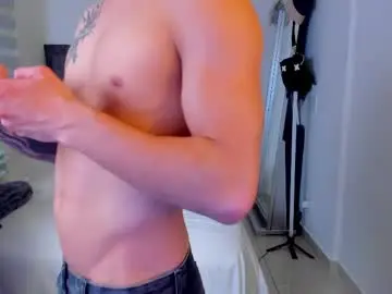 Chaturbate Watch Live Sex Cams of morthy_downey