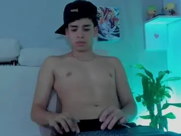 Chaturbate Nude Webcam of strong_rock69