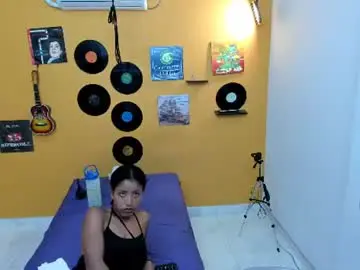 Chaturbate Adult Video Chat of meisevil77