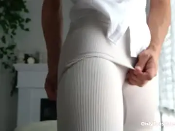 Chaturbate Live Sex Cam of sunluscious