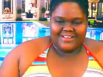 Chaturbate Live Porn of ebonyhotbuns4u2luv