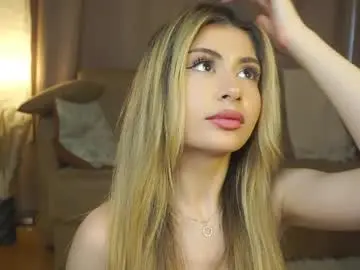 Chaturbate Adult Video Chat of holayoula