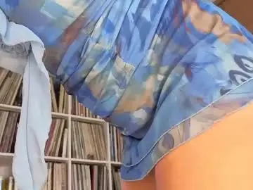 Chaturbate Free Porn Cam of serenexxmilf