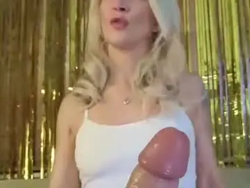 Chaturbate Best Webcam of serenexxmilf