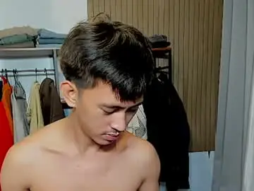 Chaturbate Nude Webcam of _xxhavefunwithme69_