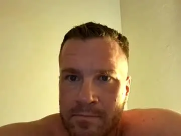 Chaturbate Watch Live Sex Cams of cdoggg415