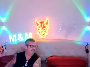 Chaturbate Adult Video Chat of dreamycouple01