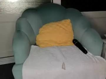 Chaturbate Live Porn of zzzbutterflyxxx