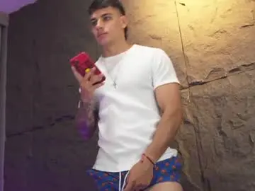 Chaturbate Adult Video Chat of joseph__boy