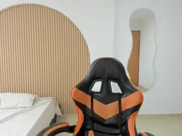 Chaturbate Live Sex Cam of kenshi_roa