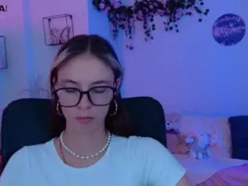 Chaturbate Watch Live Sex Cams of caroline_rosee_