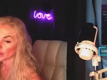Chaturbate Live Sex of margoo_77