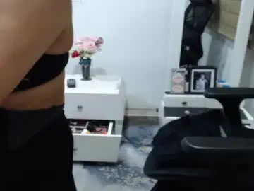 Chaturbate Sex Cam of yessilatin