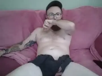Chaturbate Live Sex Cam of mothman91