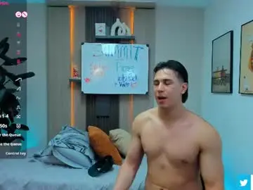 Chaturbate Live Sex Cam of alan_nd_kevin