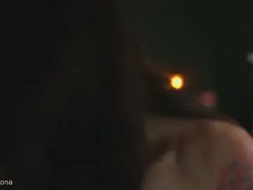 Chaturbate Sex Cam of alyonaqueen_