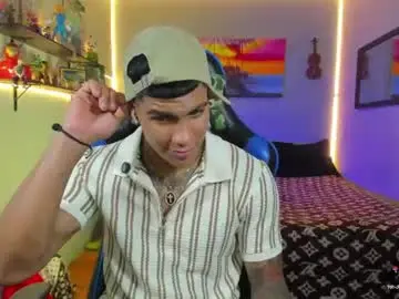 Chaturbate Private Sex Chat of damian_latinxxx