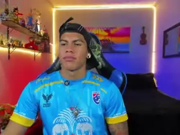 Chaturbate Free Live Porn of damian_latinxxx