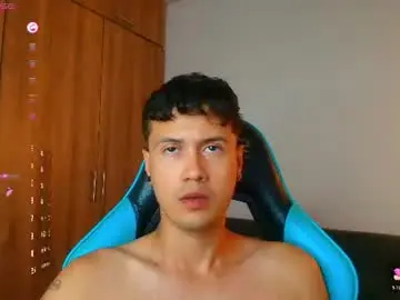 Chaturbate Live Sex Cam of leaneseb