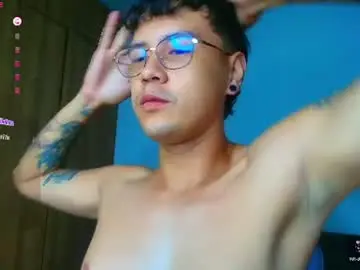 Chaturbate Live Sex Cam of leaneseb