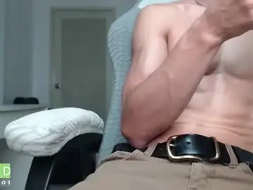 Chaturbate Live Sex Cam of rustynf1tz