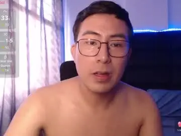 Chaturbate Watch Live Sex Cams of andrewmhilton_