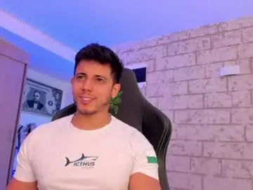 Chaturbate Nude Webcam of ashton_coleman_