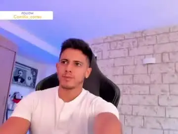 Chaturbate Live Sex Cam of ashton_coleman_