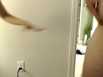 Chaturbate Live Sex Cam of dboyter9