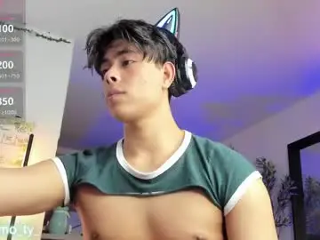 Chaturbate Watch Live Sex Cams of twink_teemo