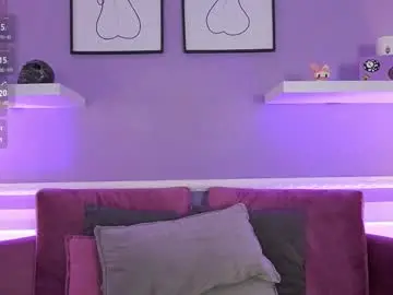 Chaturbate Live Sex Cam of alinabennet
