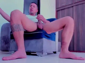 Chaturbate Free Live Porn of bastian_franco01