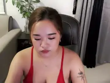 Chaturbate Live Sex Cam of sexyheartyy