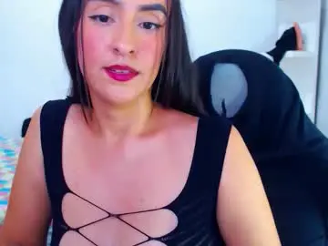 Chaturbate Live Sex Cam of angie_dreamgirl