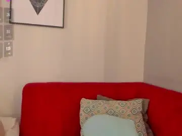 Chaturbate Watch Live Sex Cams of ariavelvet_