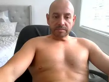 Chaturbate Free Porn Cam of mworlton9
