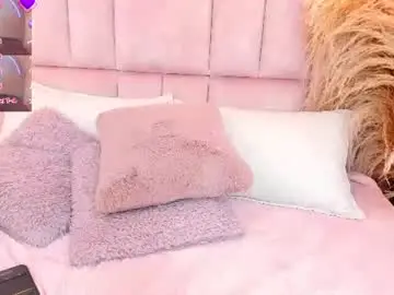 Chaturbate Watch Live Sex Cams of isa_croft