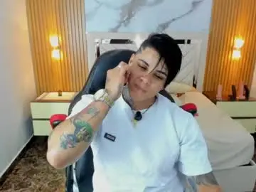 Chaturbate Nude Webcam of karolandluna