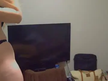 Chaturbate Live Sex Cam of kayleekakesnslim