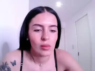 Chaturbate Live Porn of miakeller01