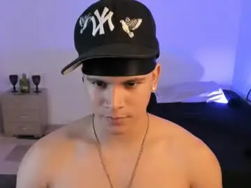Chaturbate Live Sex of sant_wahlberg